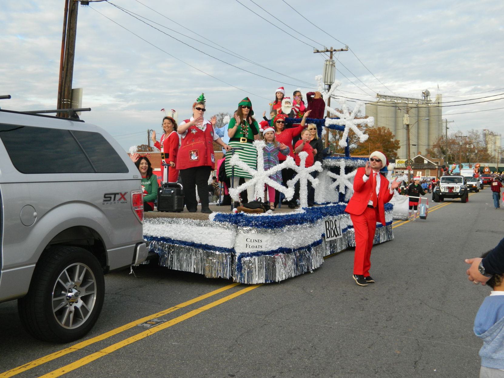 Mooresville Christmas Parade (382).JPG